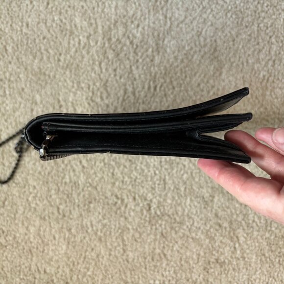 Vintage Anne Klein for Calderon black embossed going out bag with chain strap - Picture 2 of 5